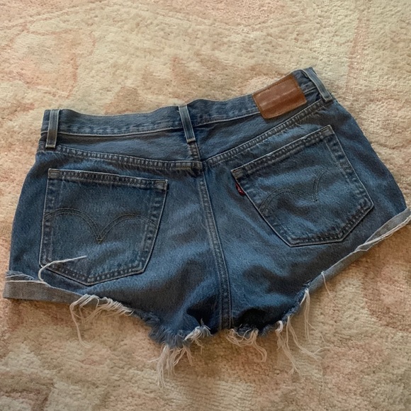 levi’s no tag size 28 heavy wear good condition - Picture 2 of 2